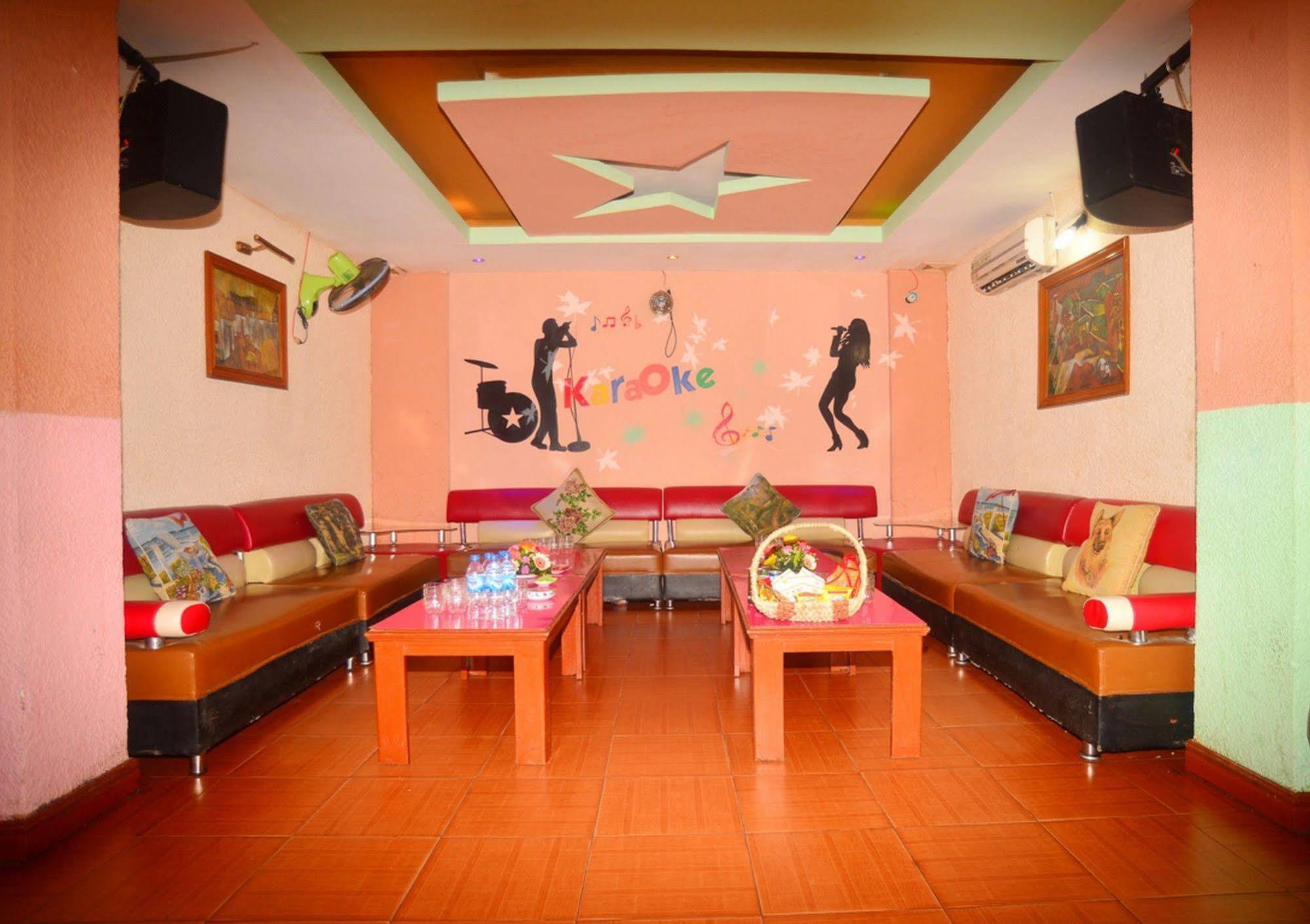 Central Hotel Κουάνγκ Νγκάι Εξωτερικό φωτογραφία