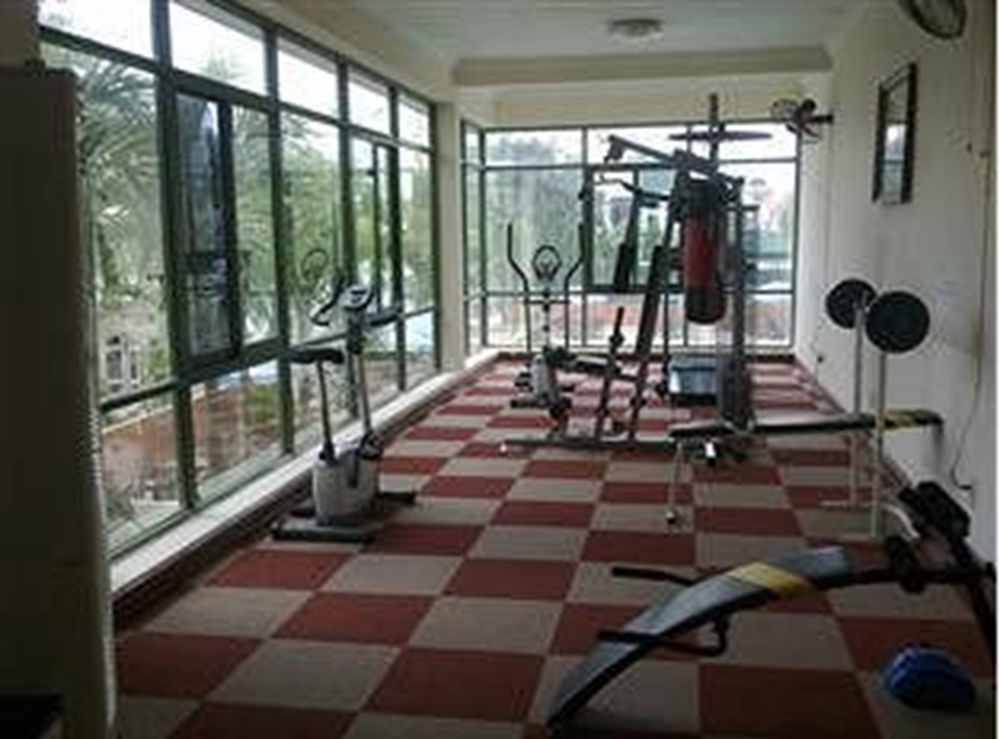 Central Hotel Κουάνγκ Νγκάι Εξωτερικό φωτογραφία