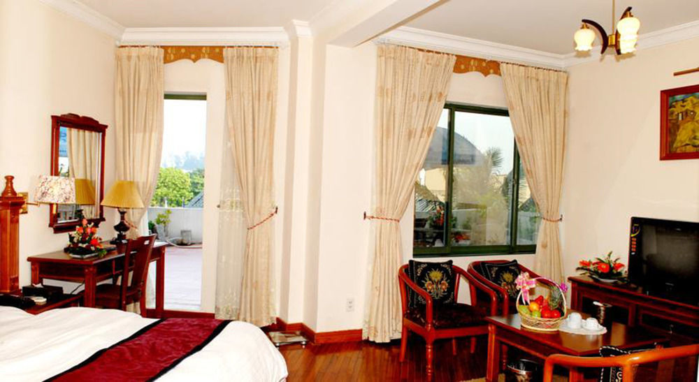 Central Hotel Κουάνγκ Νγκάι Εξωτερικό φωτογραφία